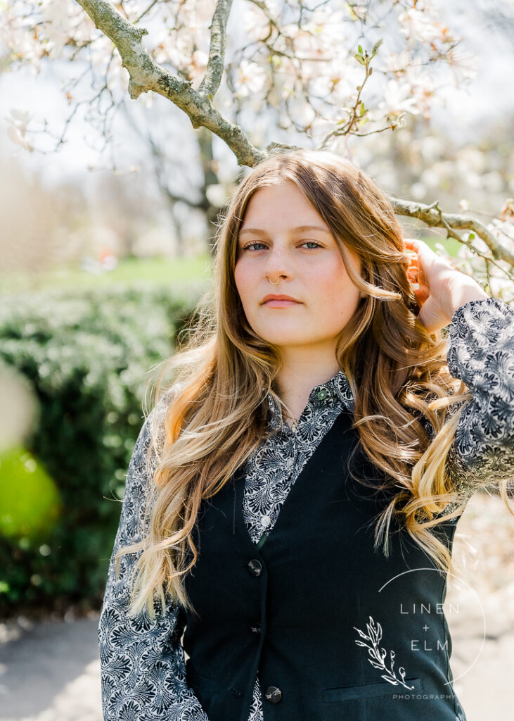 Ault Park Cincinnati Ohio Senior Photo Session By Linen Elm Photography 3 |