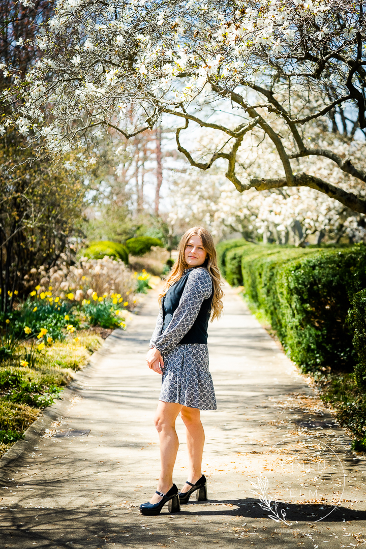 Ault Park Cincinnati Senior photo Session