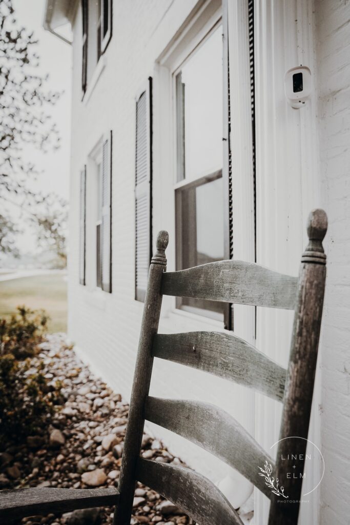 Abbys Farm Bed And Breakfast For Weekend Getaways Wedding Elopements 3 | Cincinnati Wedding Photographer | Linen &Amp; Elm Photography | Cincinnati Wedding Photographer | Fine Art Photography | Documentary Style