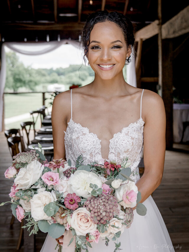 Cedarbaystyledshoot By Linenandelm.com 5 Websize | Cincinnati Wedding Photographer | Fine Art Photography | Documentary Style | Linen &Amp; Elm Photography