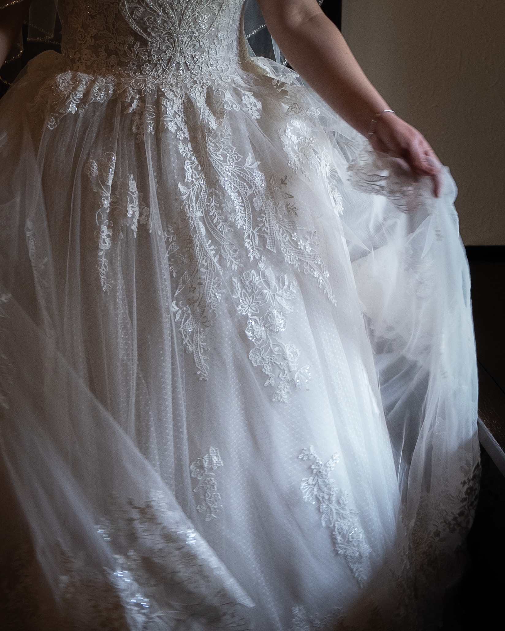 Cincinnati Wedding Photographer Bride'S Dress Detail Close Up