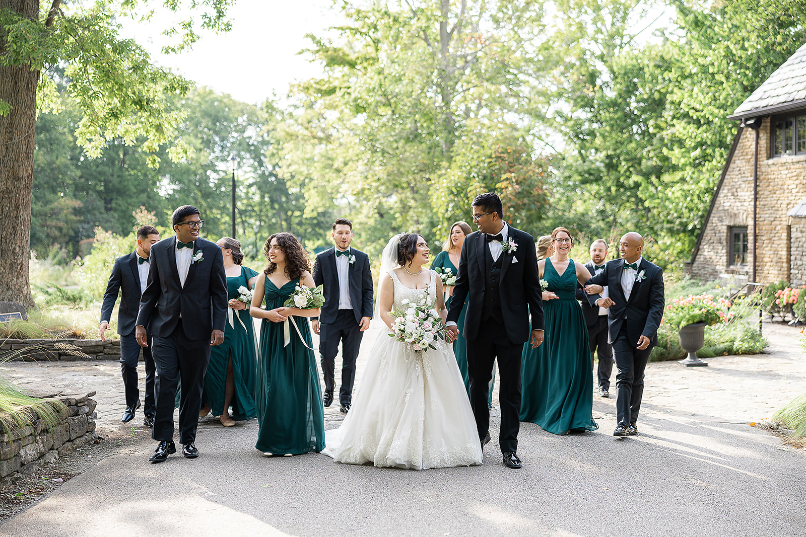 Groesbeck Estate Wedding party walking